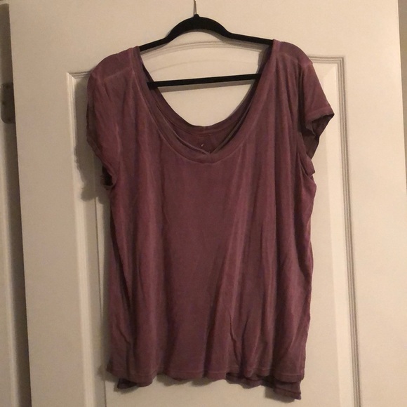 American Eagle Outfitters Tops - AEO soft and sexy t shirt